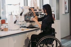Herplaatsen arbeids-gehandicapte werknemers